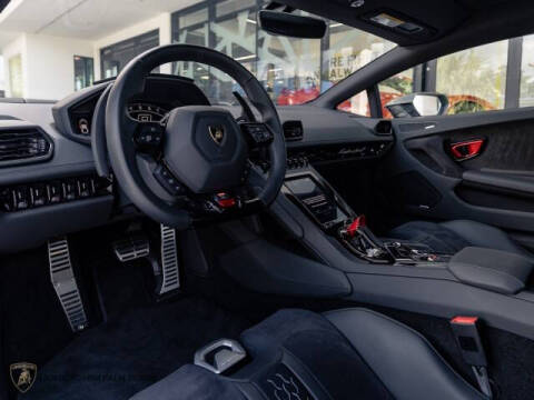 2023 Lamborghini Huracan Tecnica