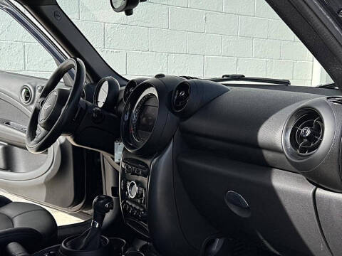 2015 MINI Countryman Cooper S