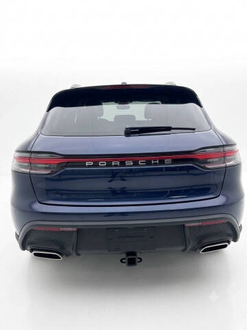 2022 Porsche Macan