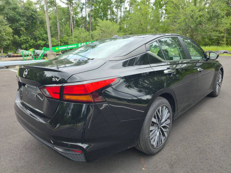 2023 Nissan Altima 2.5 SV