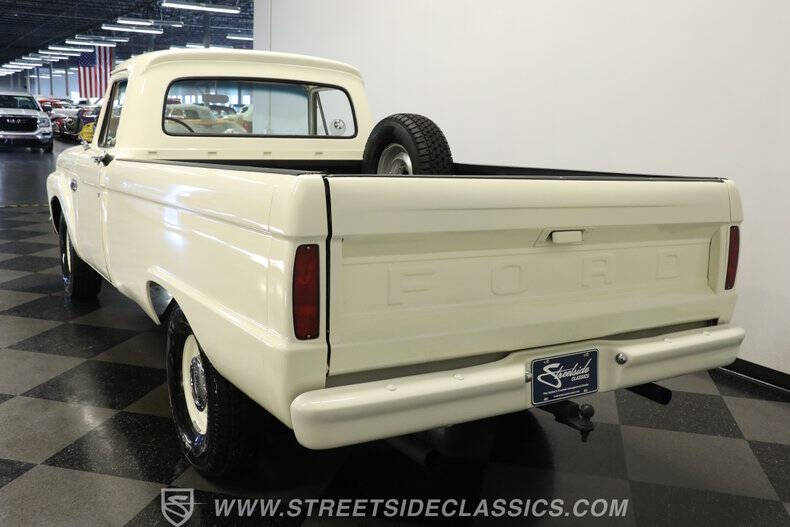 1965 Ford F-100