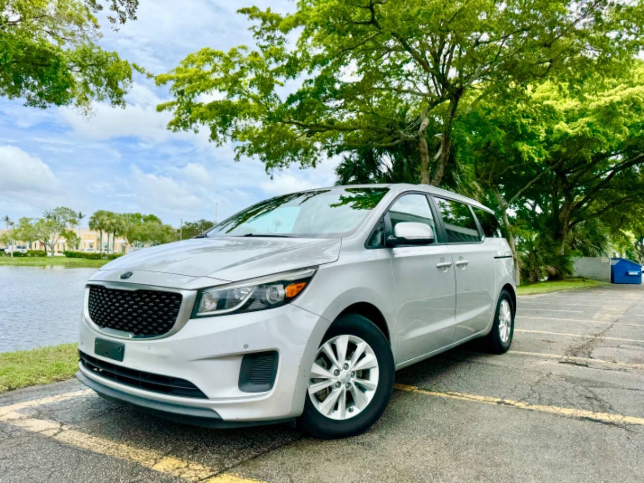 2018 Kia Sedona for sale at PJ AUTO in Margate, FL