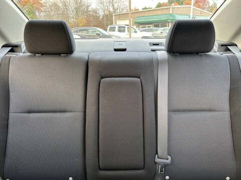 2010 Mazda MAZDA3 i Touring