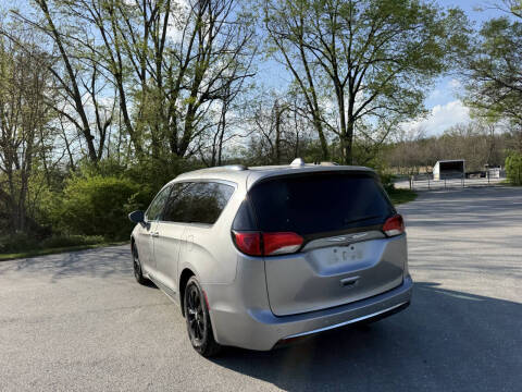 2018 Chrysler Pacifica Touring L