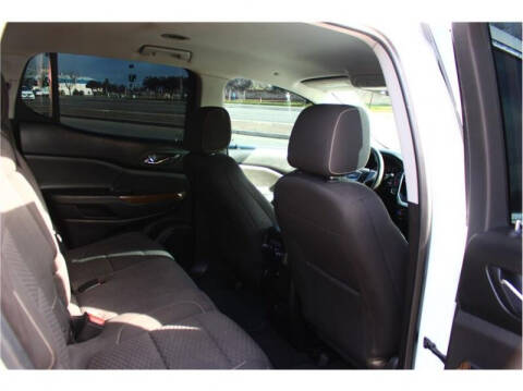 2017 GMC Acadia SLE-1