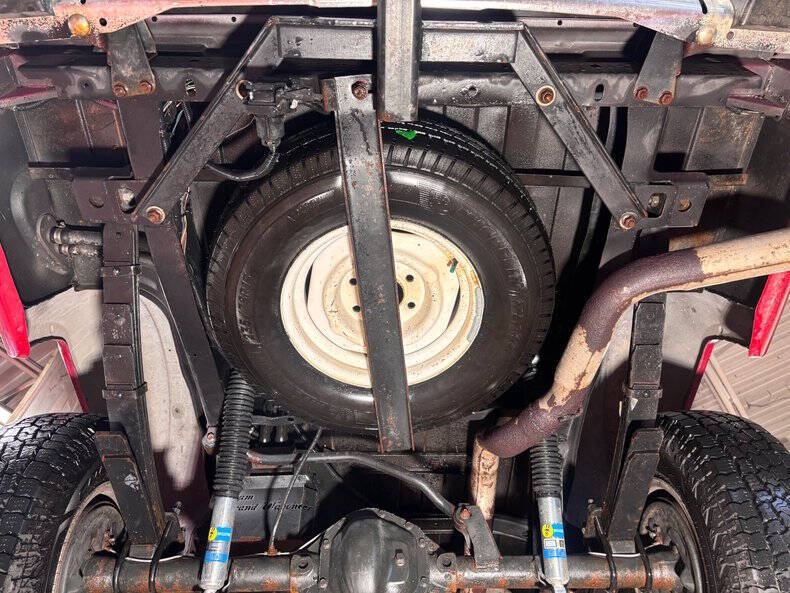 1987 Jeep Grand Wagoneer