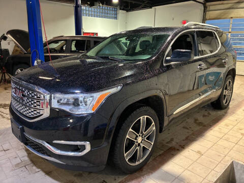 2019 GMC Acadia Denali