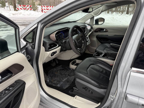 2021 Chrysler Voyager LXi