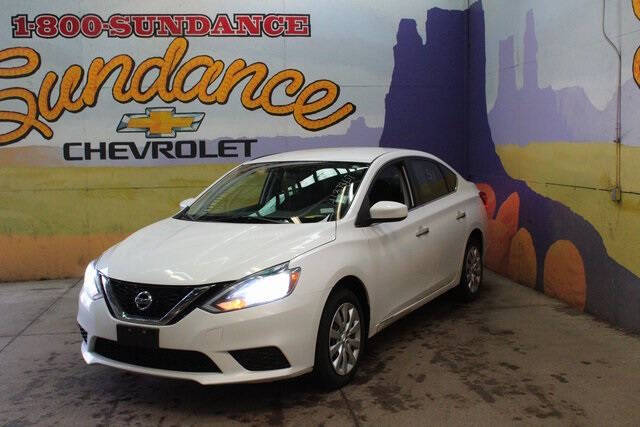 Used 2016 Nissan Sentra SR with VIN 3N1AB7AP3GL637807 for sale in Grand Ledge, MI