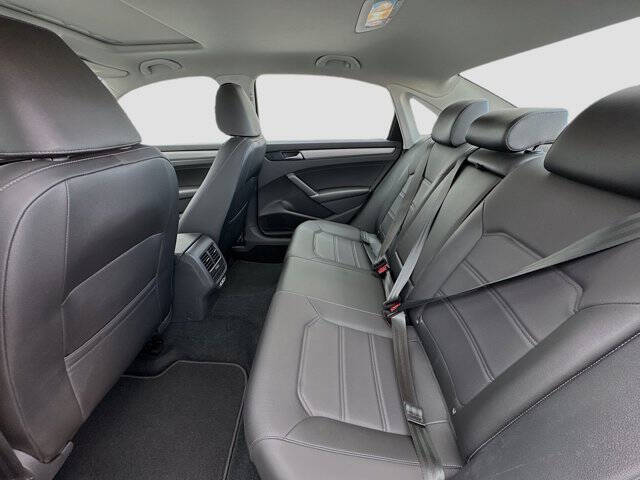 2022 Volkswagen Passat SE