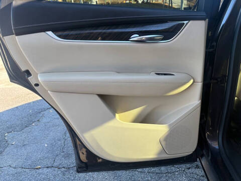 2017 Cadillac XT5
