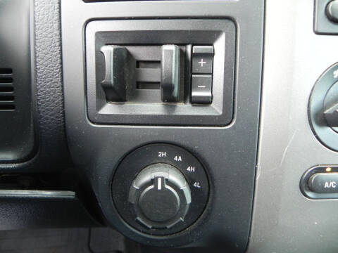 2017 Ford Expedition XL Fleet