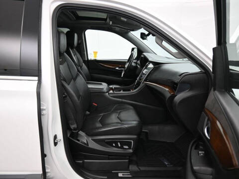 2020 Cadillac Escalade Premium Luxury