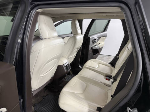 2018 Jeep Cherokee Overland