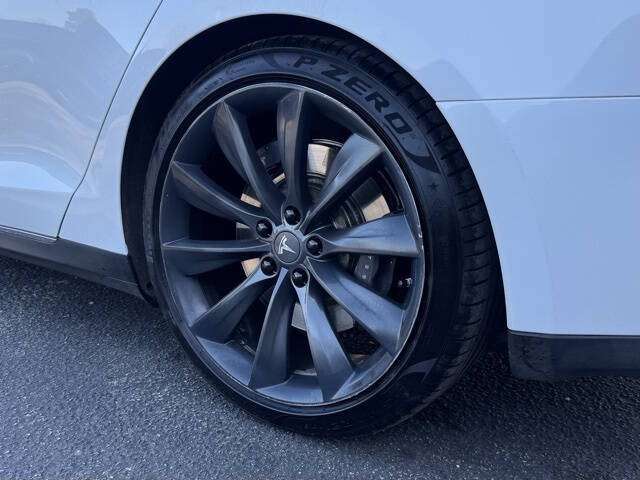 2013 Tesla Model S Performance