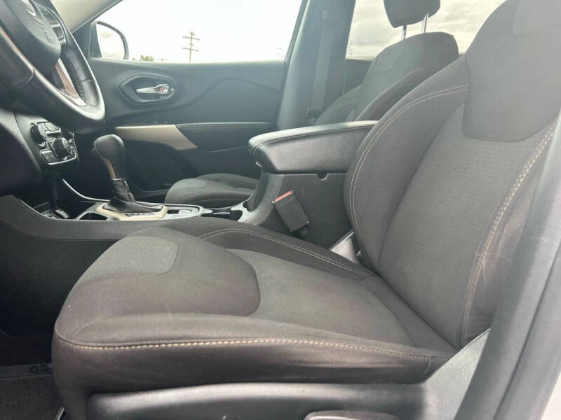 2017 Jeep Cherokee Latitude