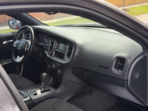 2014 Dodge Charger SE