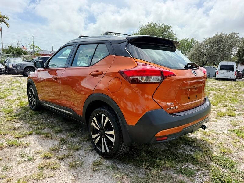 2018 Nissan Kicks - $11,000