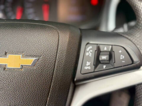 2017 Chevrolet Sonic LT Auto
