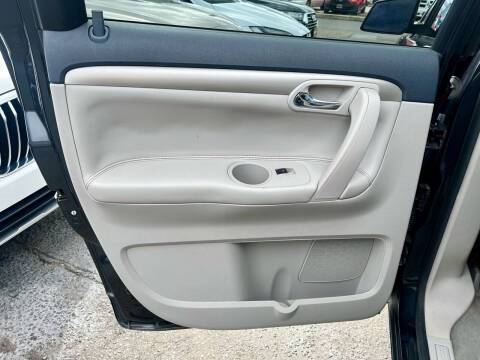 2007 Saturn Outlook XE