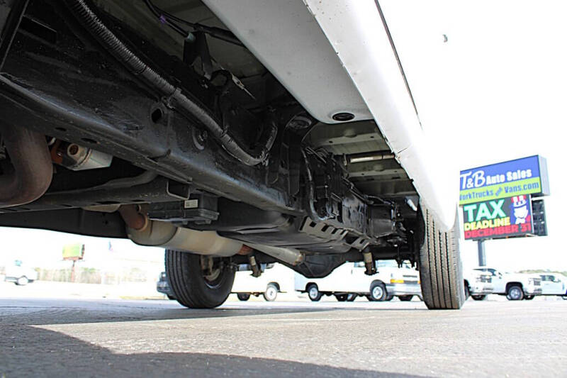 2024 Chevrolet Express 2500