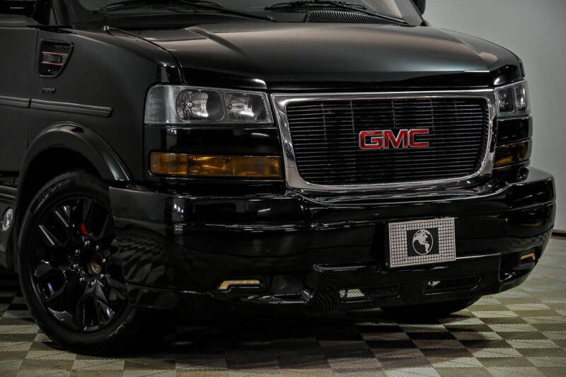 2023 GMC Savana 2500