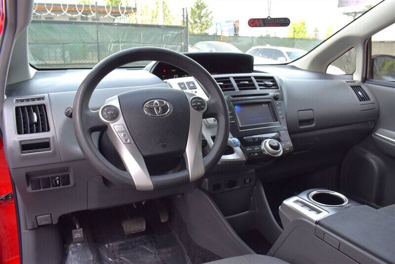2012 Toyota Prius v Two