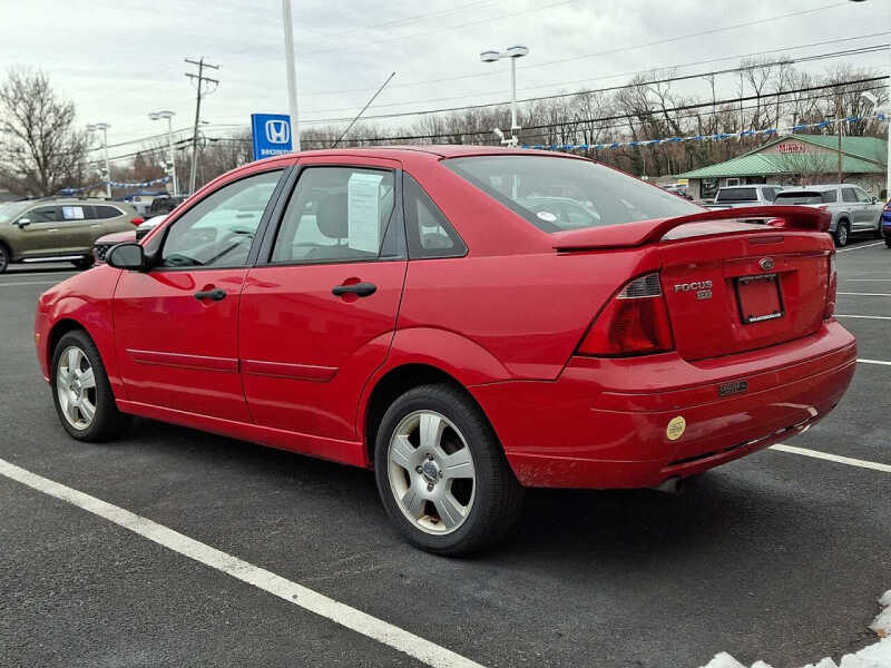 2007 Ford Focus ZX4 SES