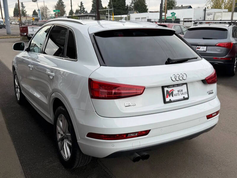 2016 Audi Q3 2.0T quattro Premium Plus