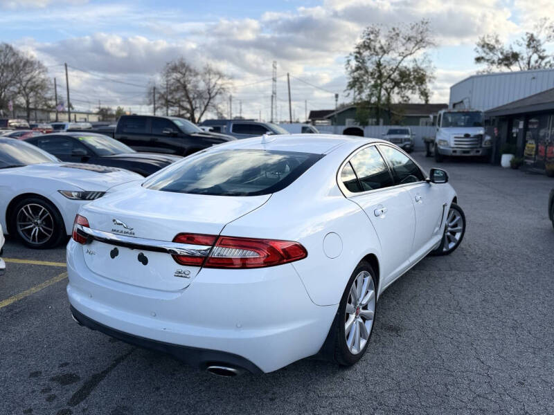 2014 Jaguar XF 3.0