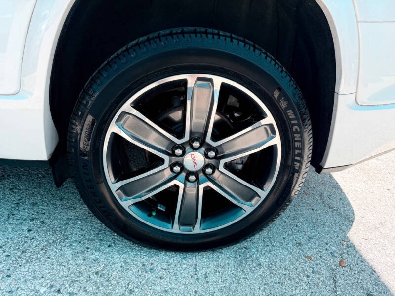 2018 GMC Acadia Denali