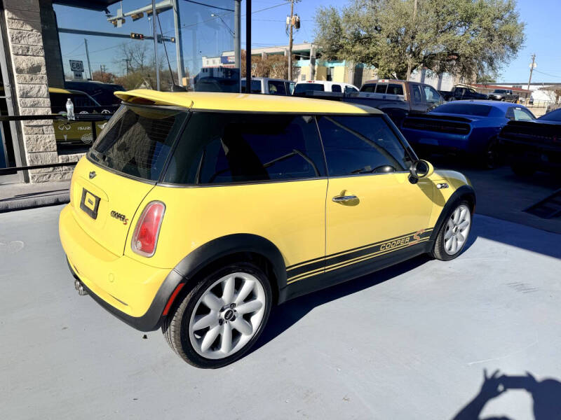 2005 MINI Cooper S