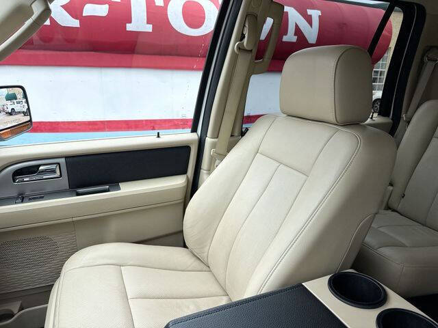 2017 Ford Expedition XLT