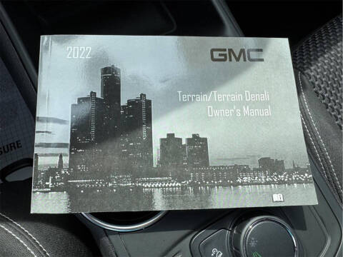 2022 GMC Terrain SLE