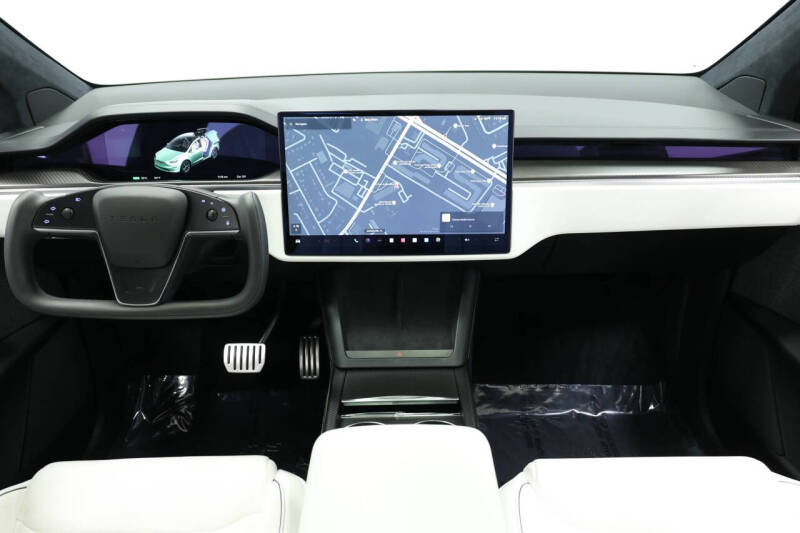 2022 Tesla Model X Plaid