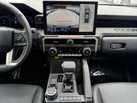 2024 Toyota Tacoma Limited