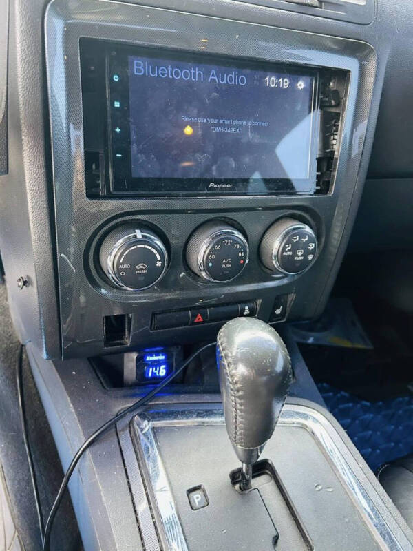 2012 Dodge Challenger SXT