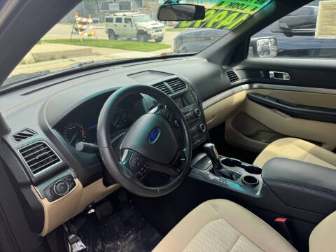 2016 Ford Explorer