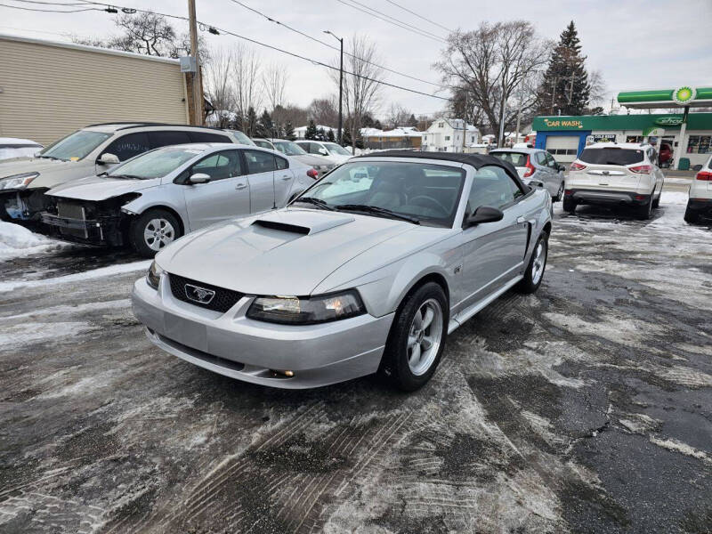 2002 Ford Mustang GT Deluxe's photo
