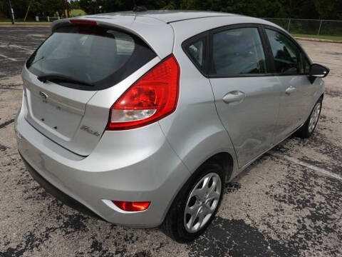 2011 Ford Fiesta SE