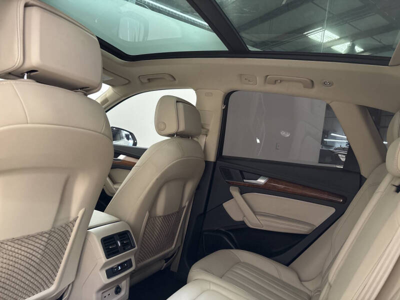 2022 Audi Q5 quattro S line Prem Plus 45 TFSI