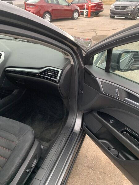 2015 Ford Fusion
