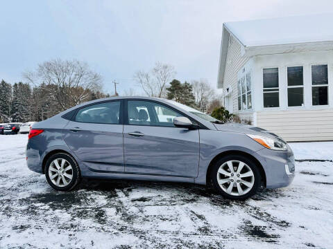 2014 Hyundai Accent GLS