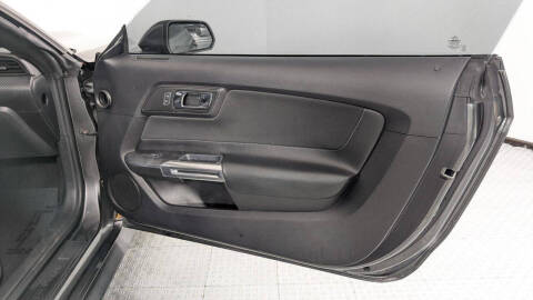 2015 Ford Mustang V6