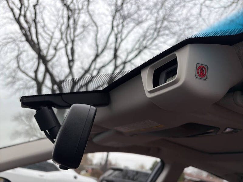 2022 Subaru Legacy Touring XT