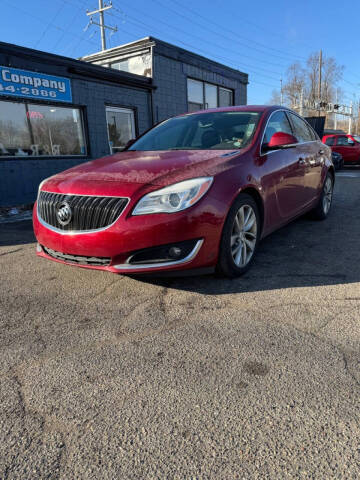 2014 Buick Regal for sale at R&R Car Company in Mount Clemens MI