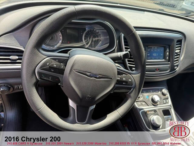 2016 Chrysler 200