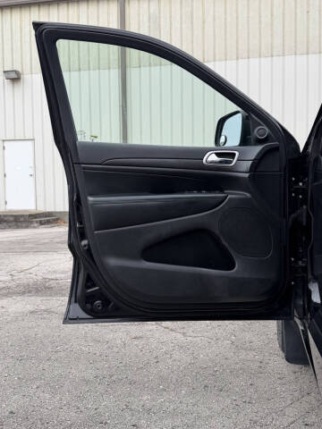 2017 Jeep Grand Cherokee Altitude