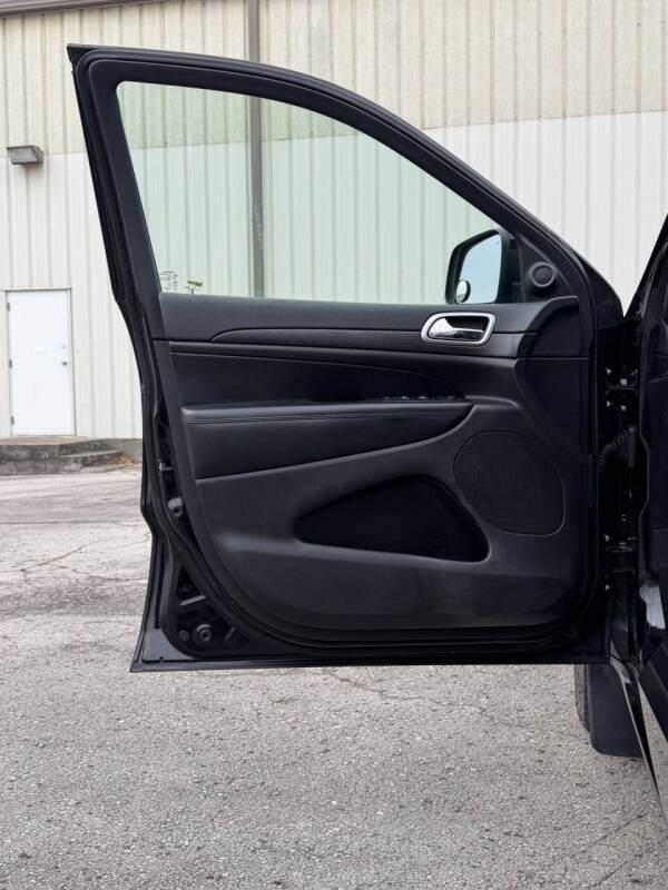 2017 Jeep Grand Cherokee Altitude