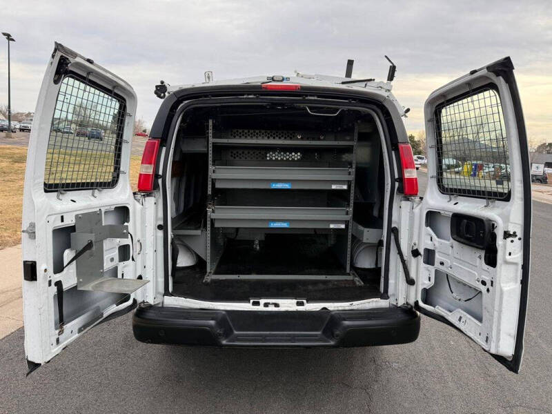 2017 Chevrolet Express 2500